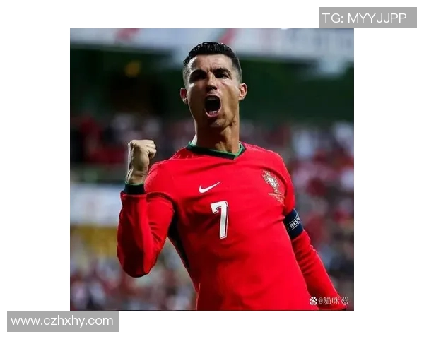 足球明星女性头像真实照片欣赏与解析展现她们的风采与魅力 足球明星女性头像真实照片欣赏与解析展现她们的风采与魅力